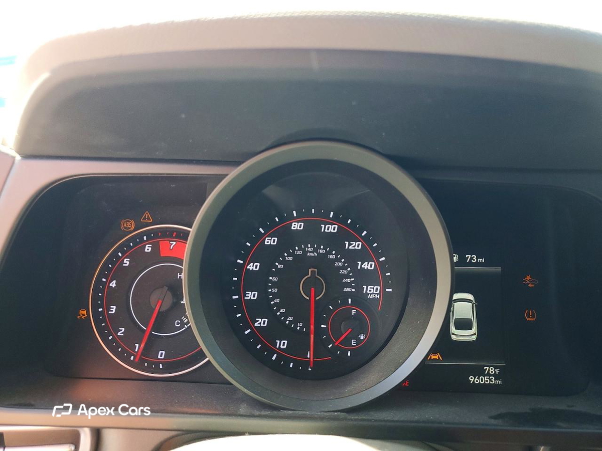 Hyundai Elantra 2023