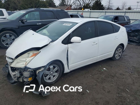 Toyota Prius 2004 - Image 1 of 13