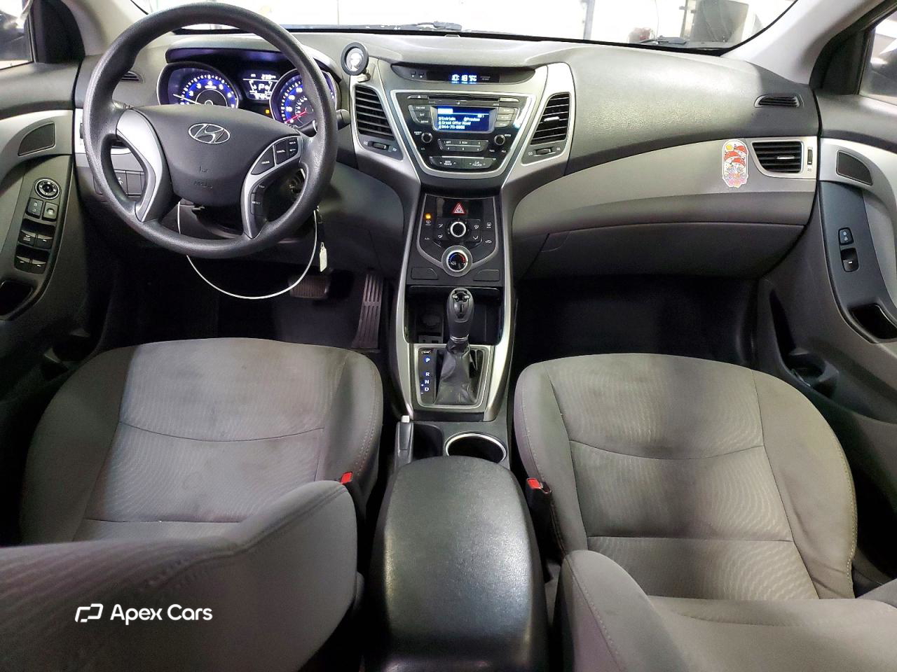 Hyundai Elantra 2016