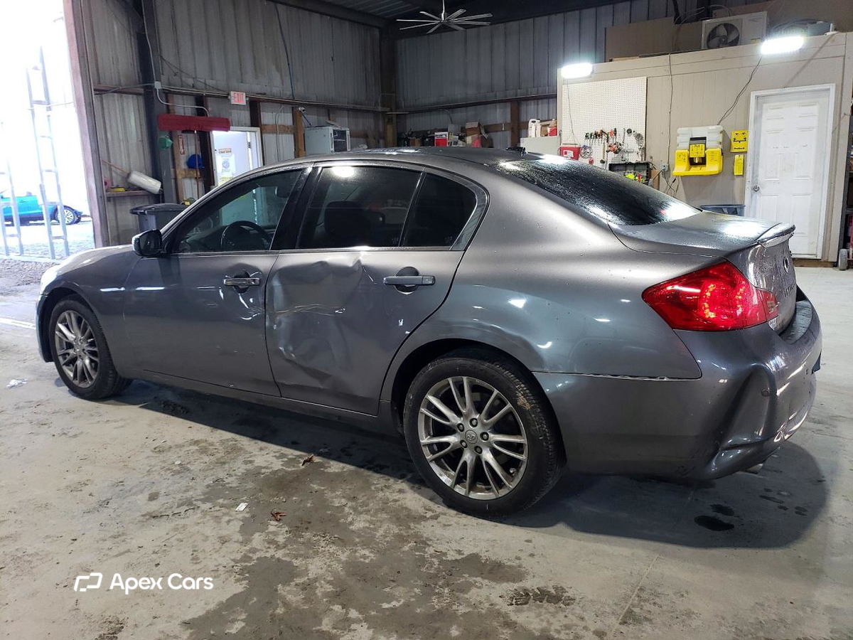 Infiniti G 2012