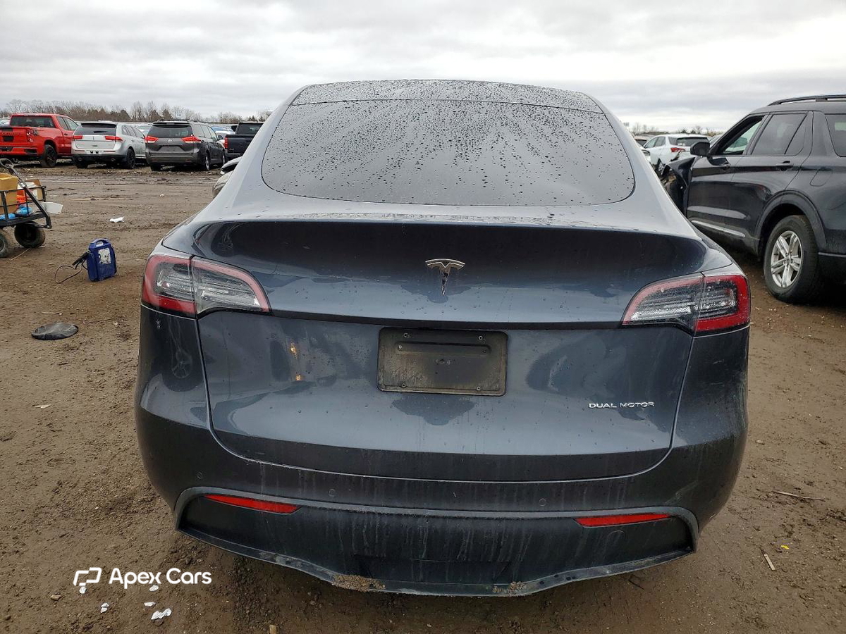 Tesla Model Y 2020
