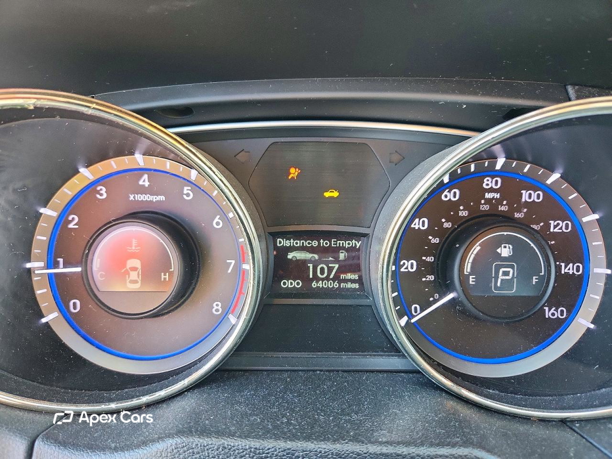 Hyundai Sonata 2011