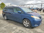 Toyota Sienna 2012