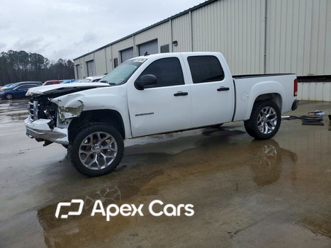GMC Sierra 2013 - Image 1 of 13