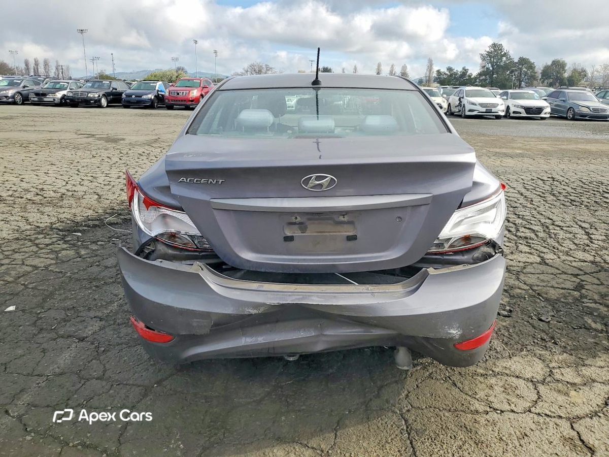 Hyundai Accent 2015