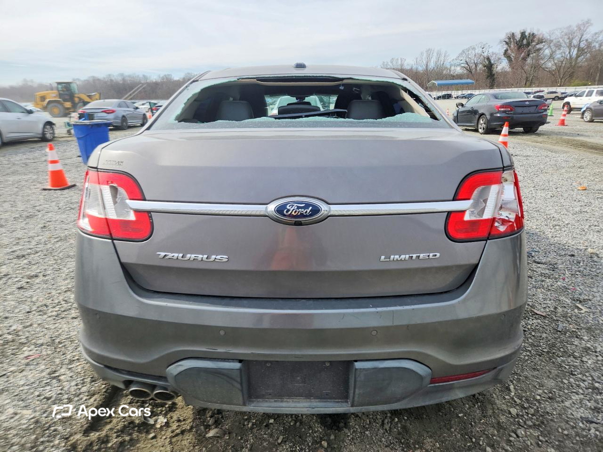 Ford Taurus 2011