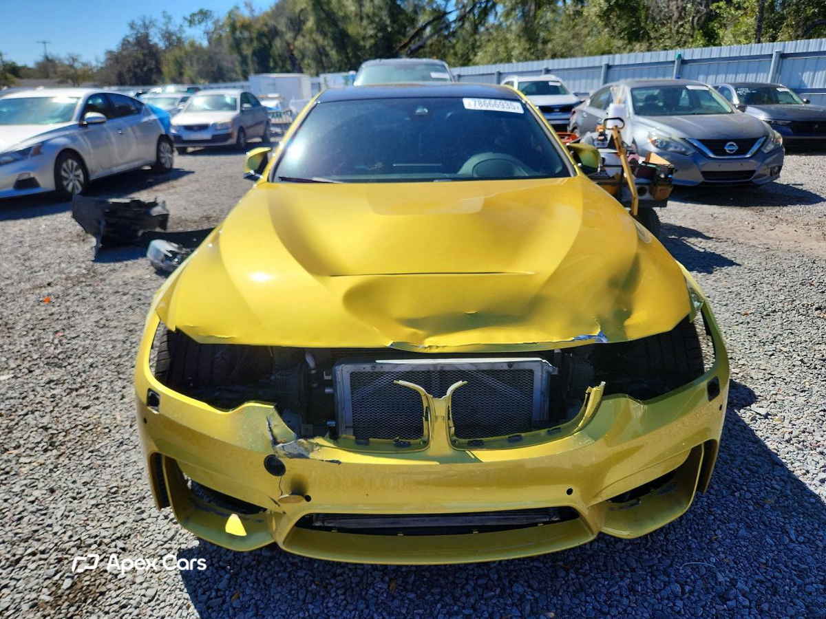 BMW M4 2015