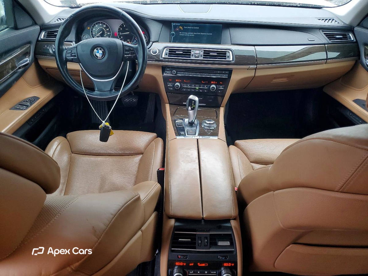 BMW Series 7 2012