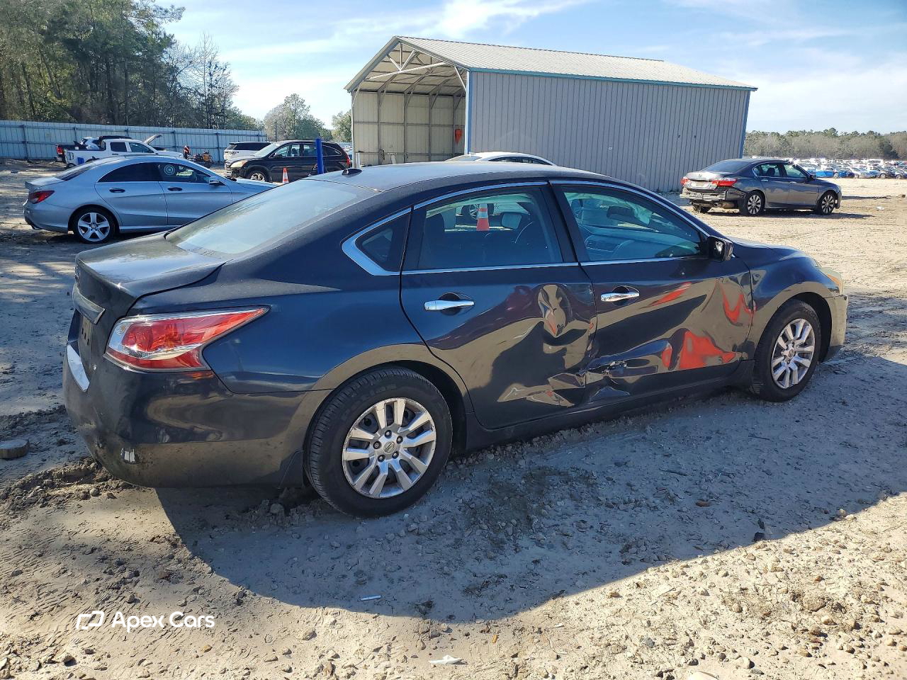 Nissan Altima 2015