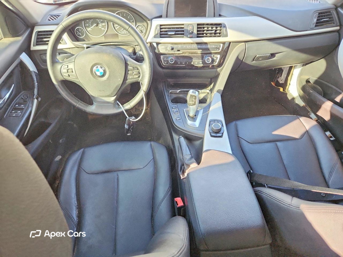 BMW Series 3 2016