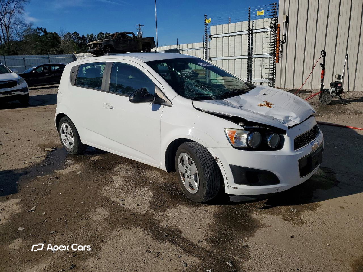 Chevrolet Sonic 2016