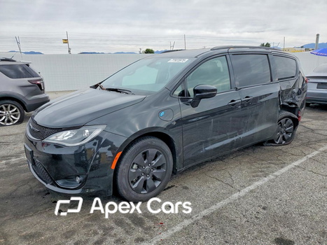 Chrysler Pacifica 2020 - Image 1 of 13