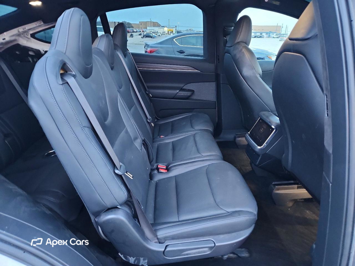 Tesla Model X 2022