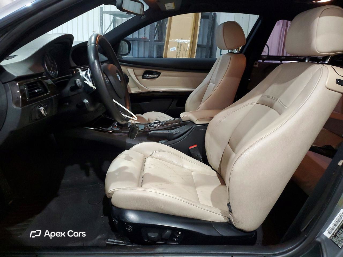 BMW Series 3 2012