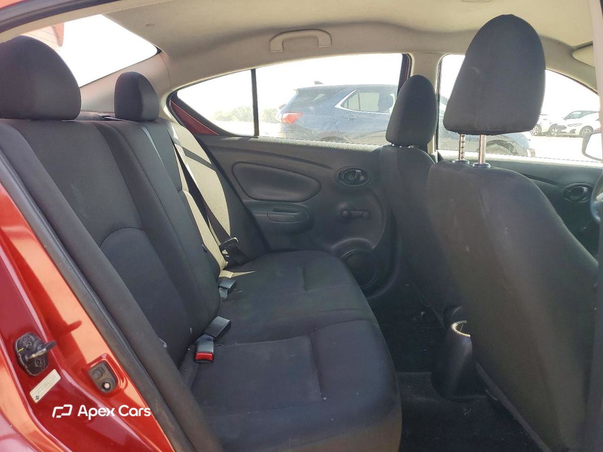 Nissan Versa 2019