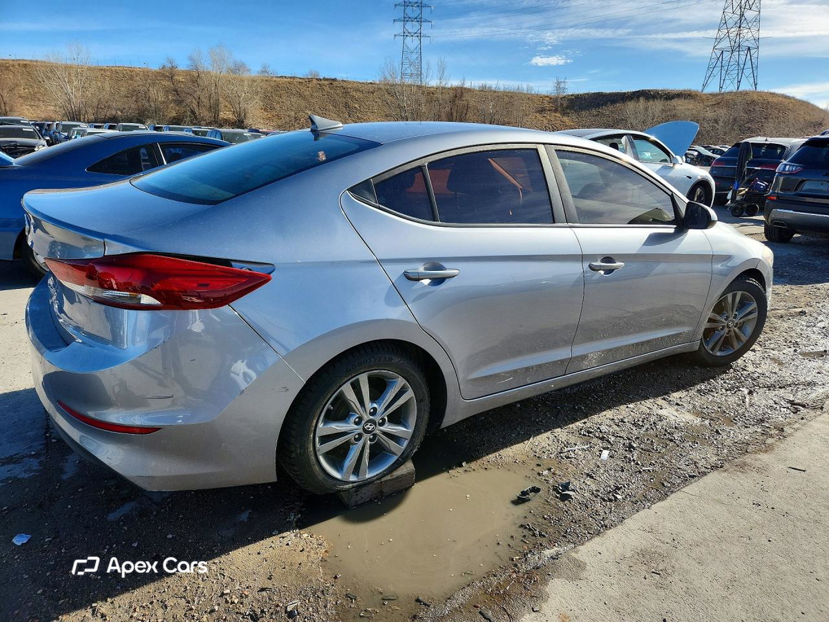 Hyundai Elantra 2017