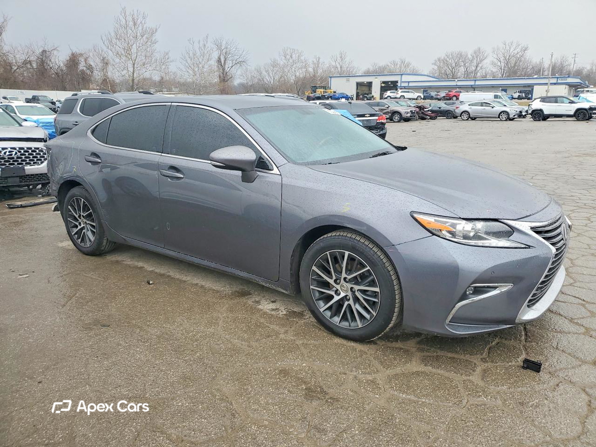 Lexus ES 2016