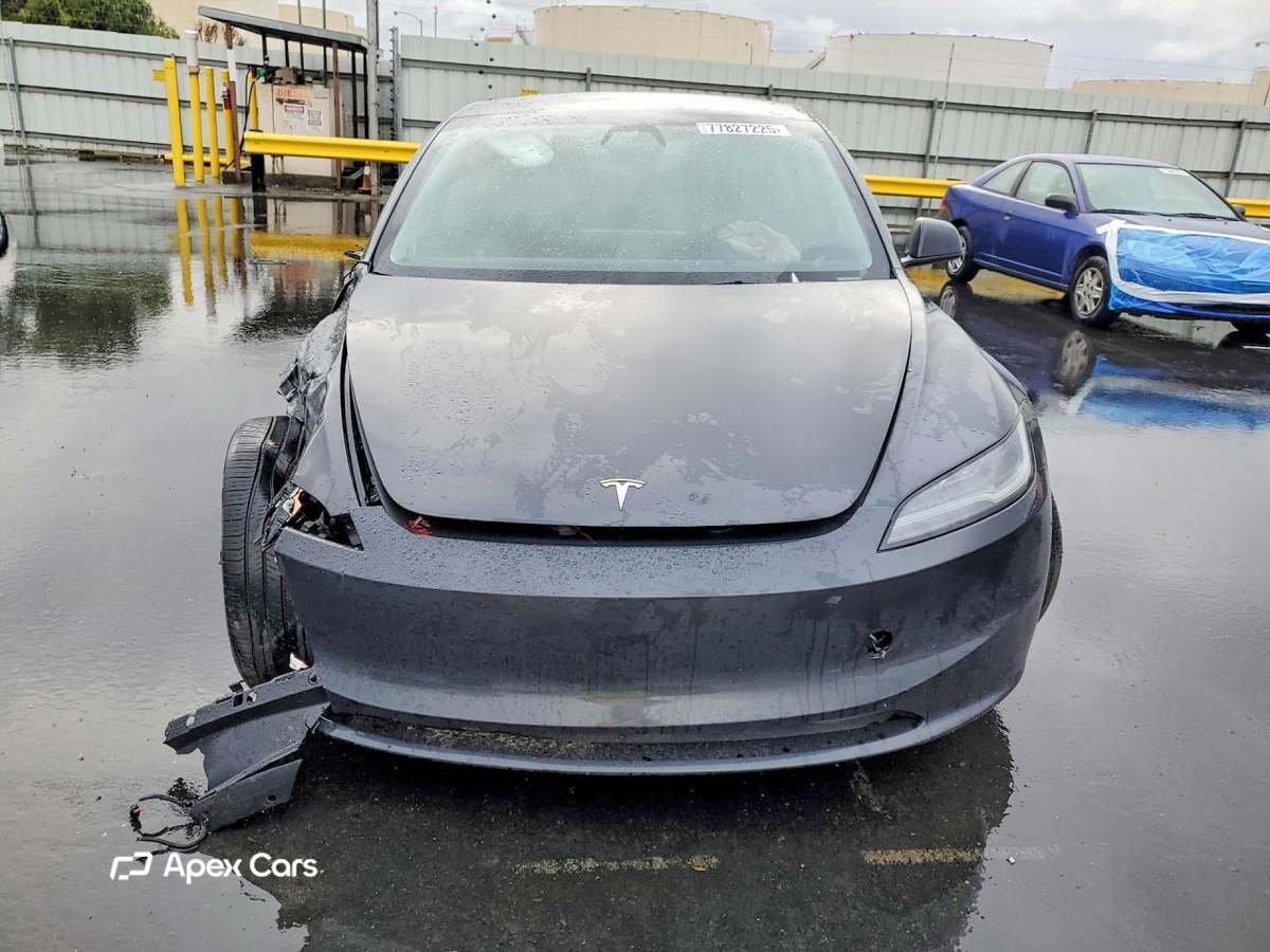 Tesla Model 3 2024
