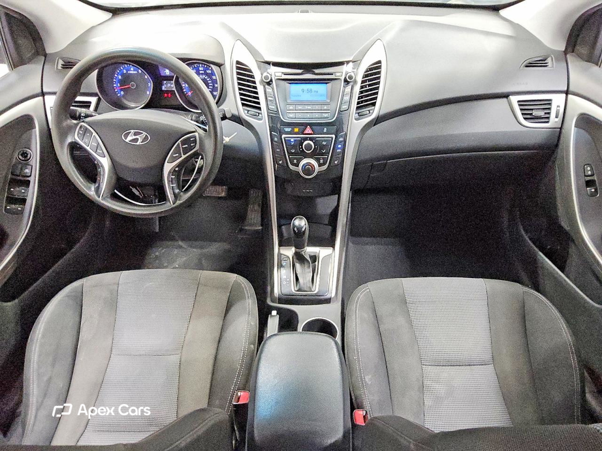 Hyundai Elantra 2013