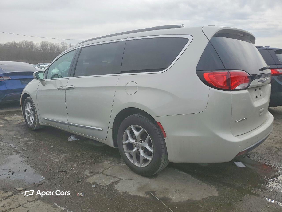 Chrysler Pacifica 2017