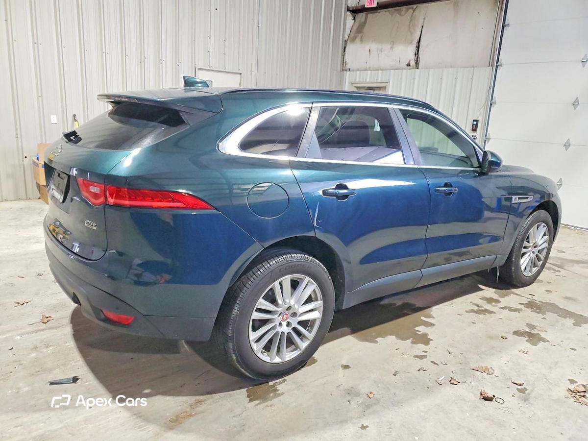 Jaguar F-Pace 2018