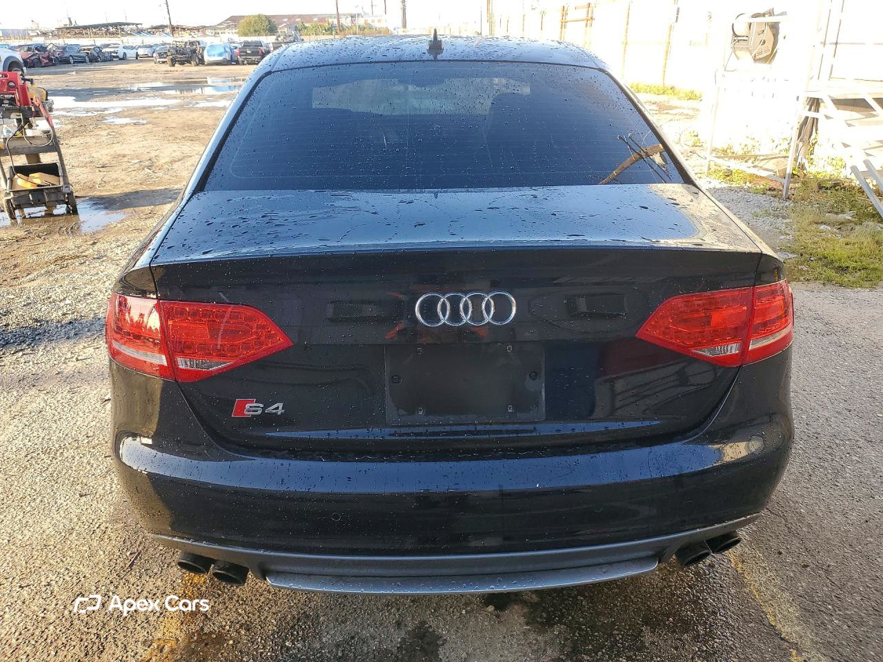 Audi RS4 2011