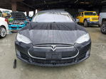 Tesla Model S 2015