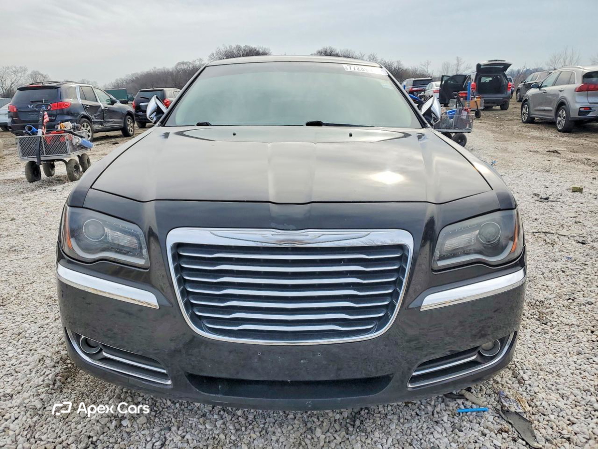 Chrysler 300 2012