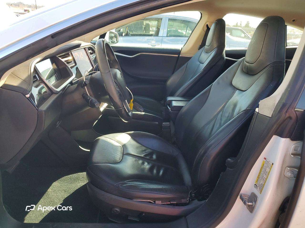 Tesla Model S 2013