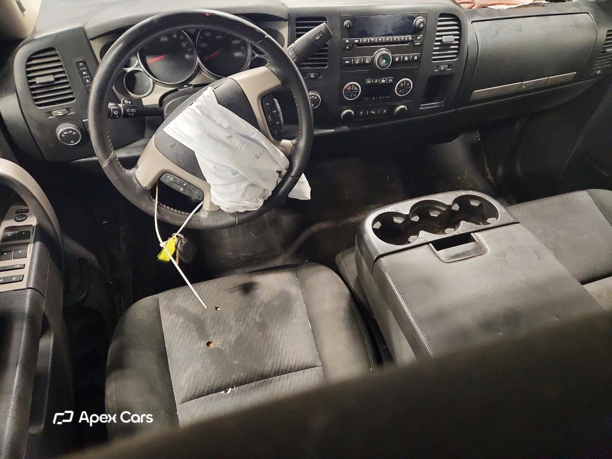 GMC Sierra 2011