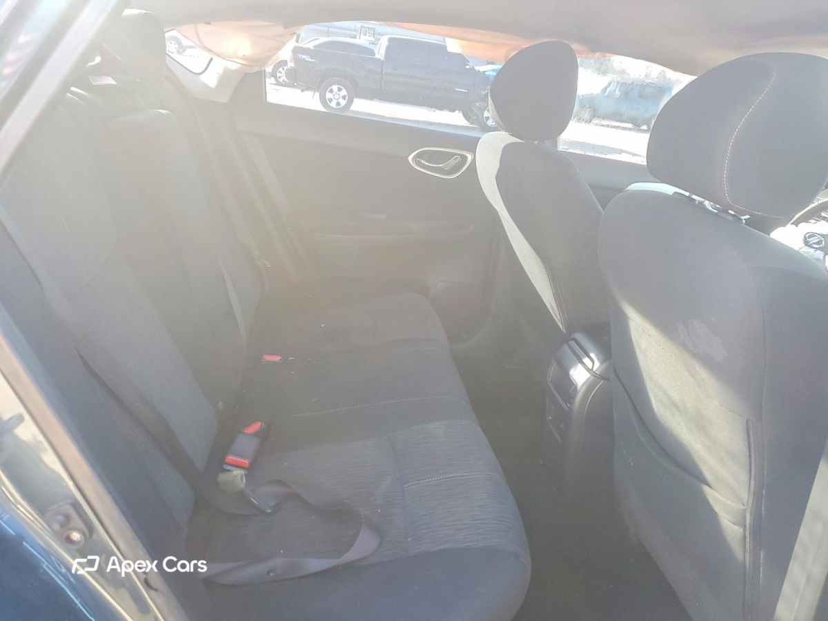 Nissan Sentra 2015