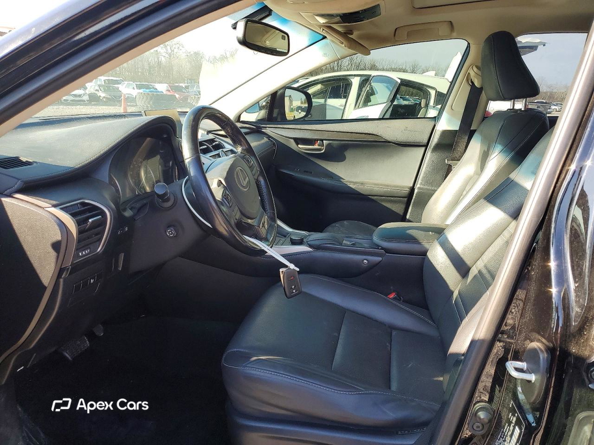 Lexus NX 2015