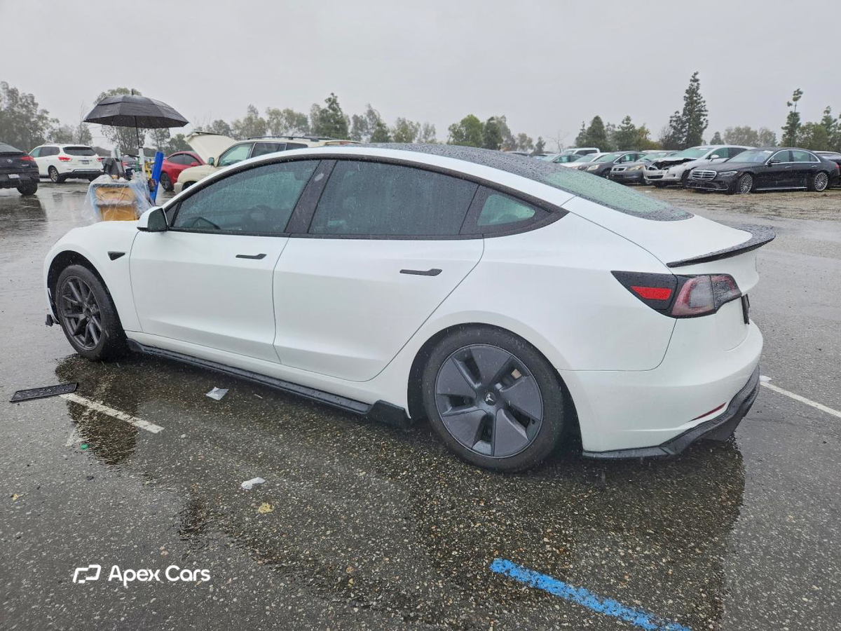 Tesla Model 3 2023