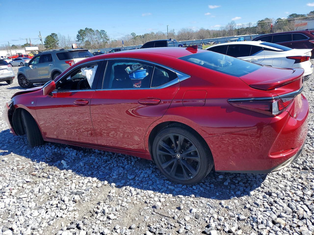 Lexus ES 2022