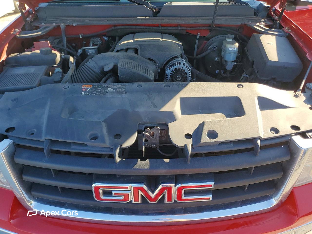 GMC Sierra 2011