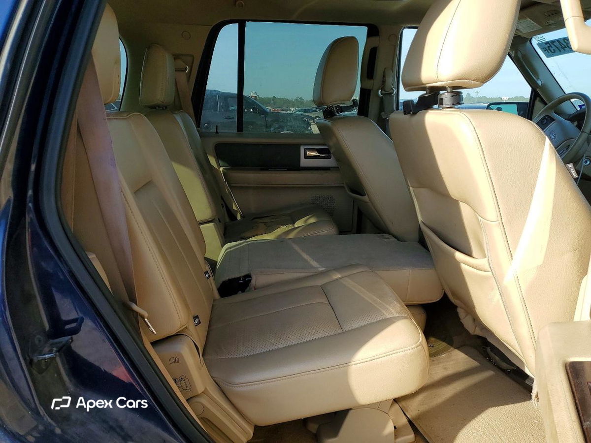 Ford Expedition 2011