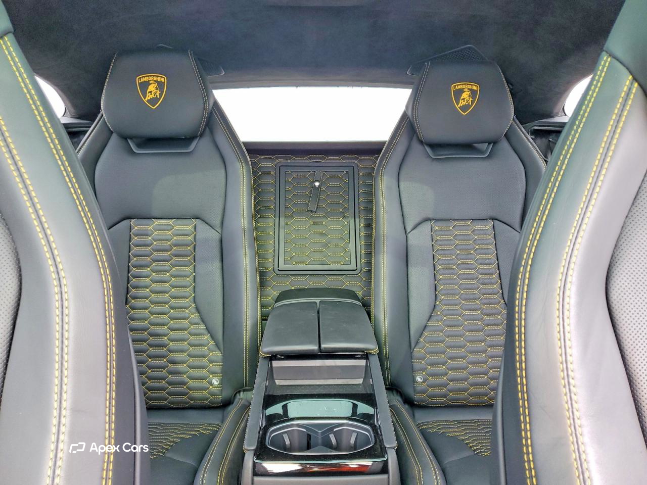 Lamborghini Urus 2021