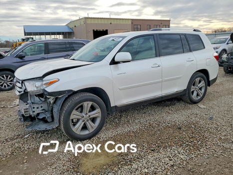 Toyota Highlander 2013 - Image 1 of 15