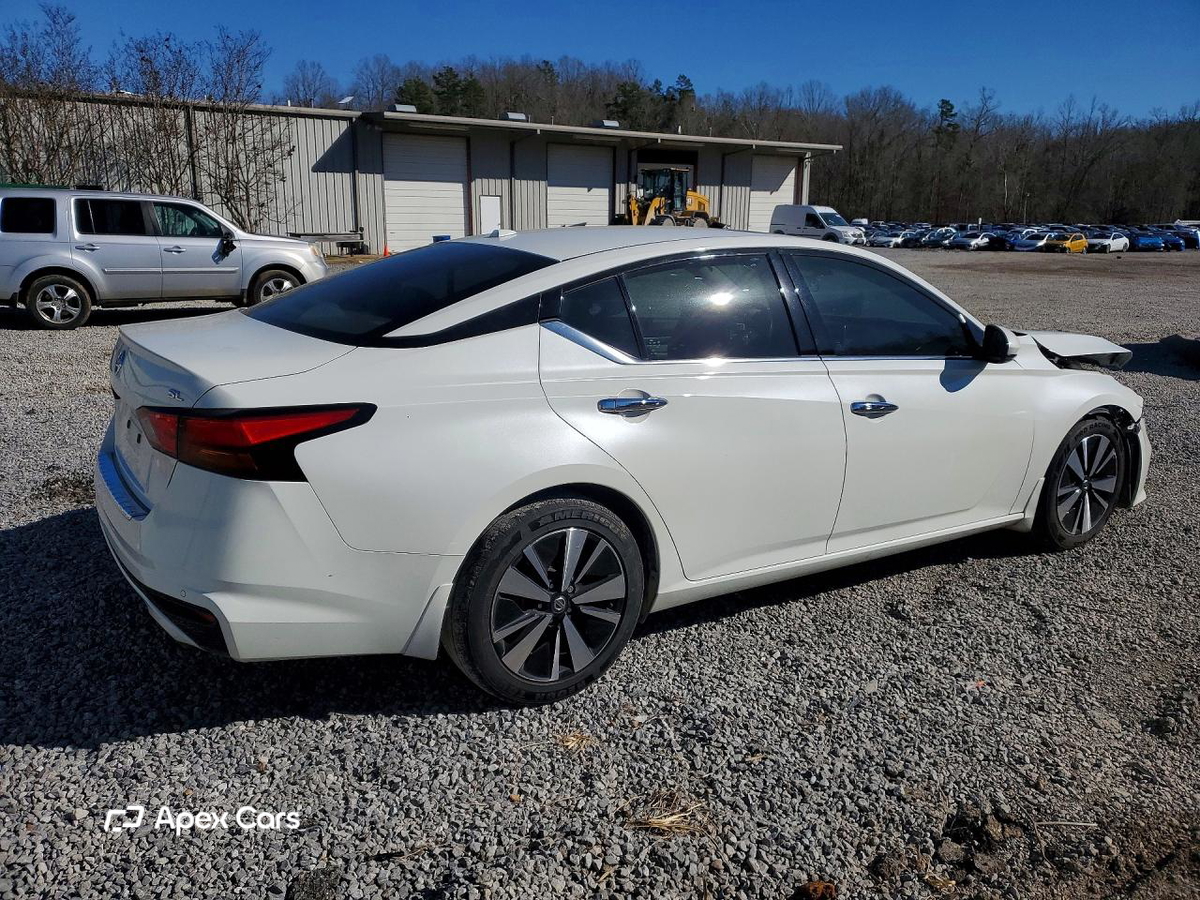 Altima 2022