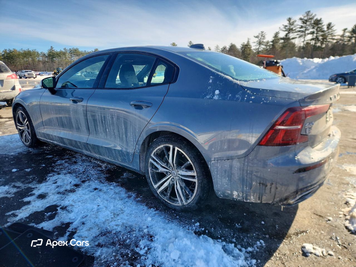 Volvo S60 2022