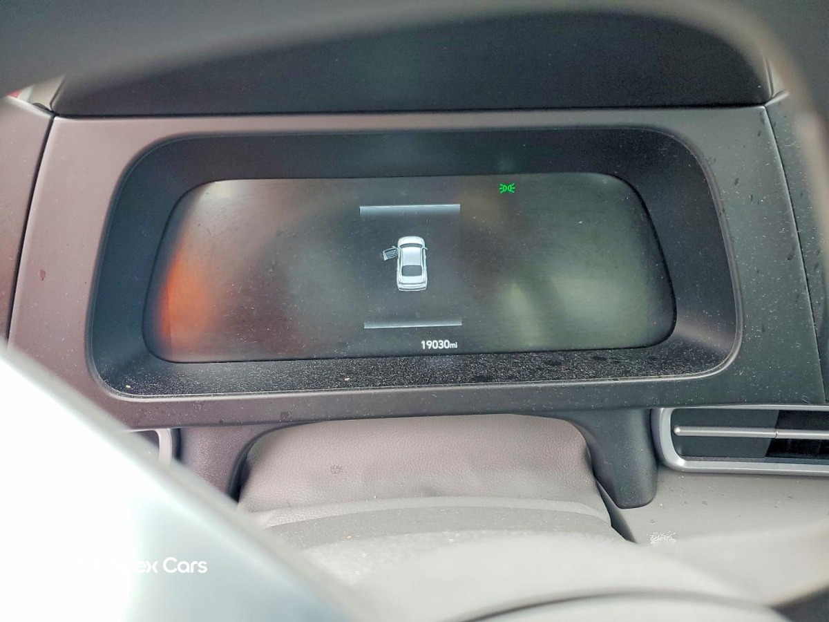 Hyundai Elantra 2025