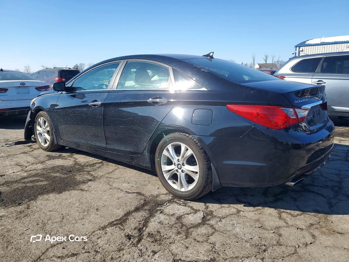 Hyundai Sonata 2011