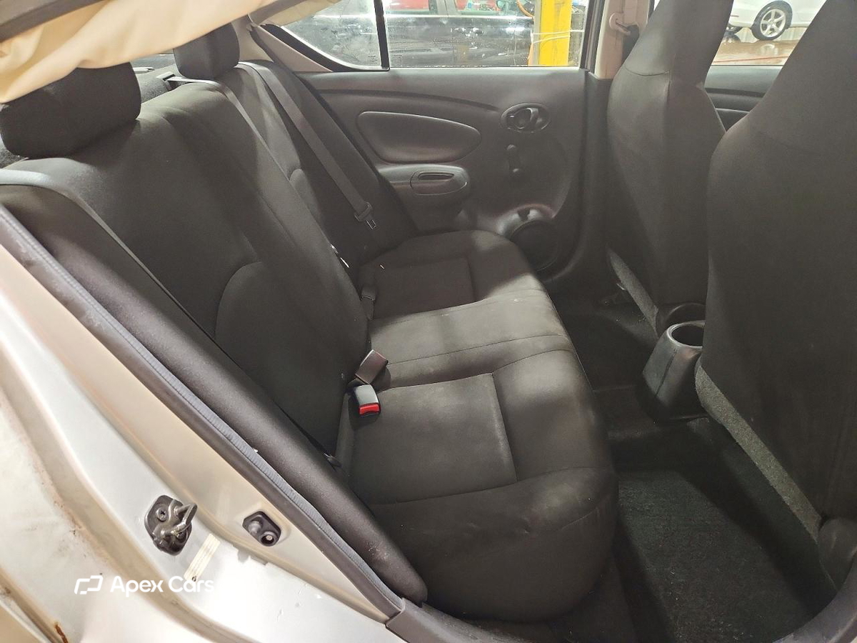 Nissan Versa 2017