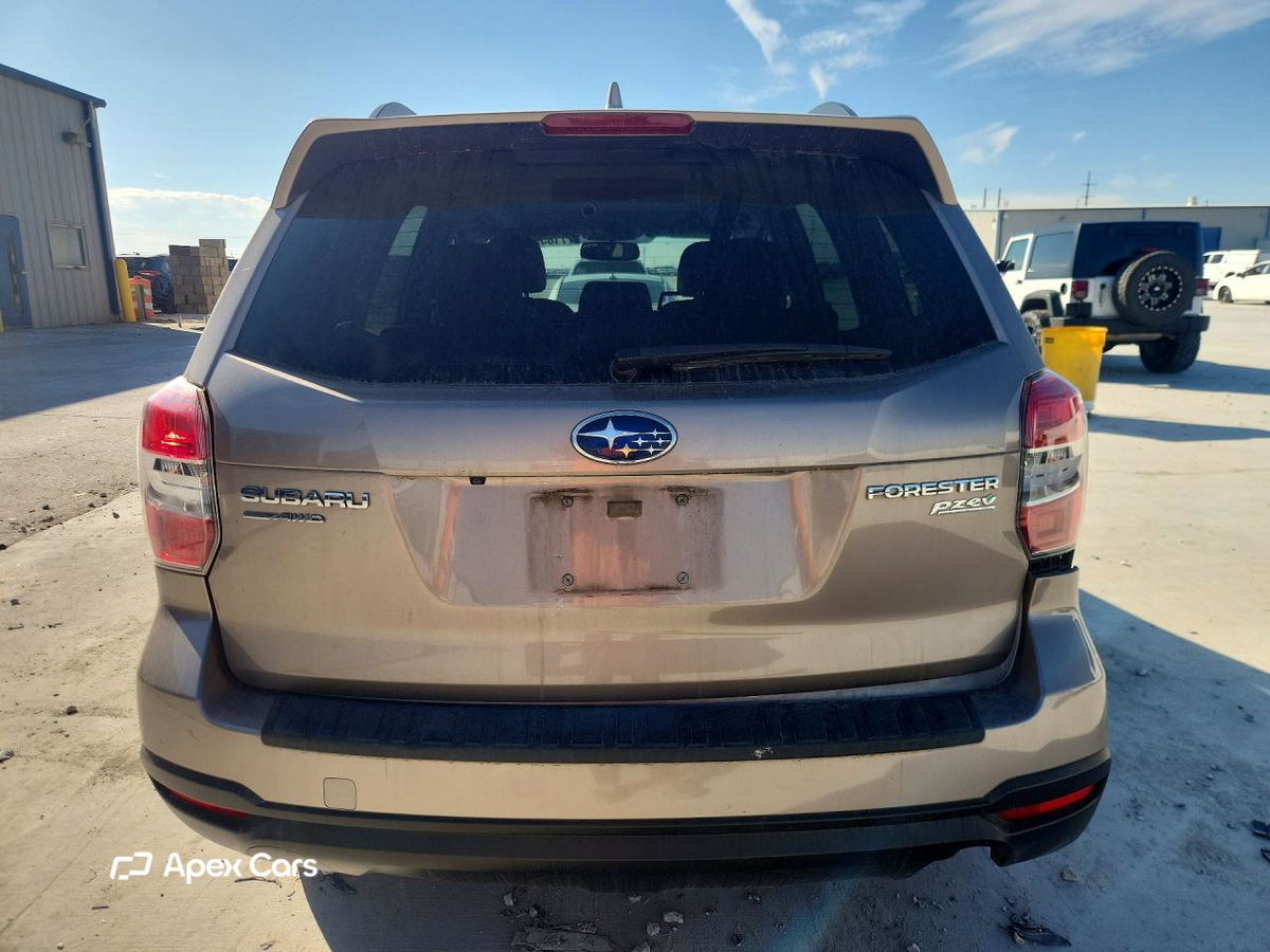 Subaru Forester 2016