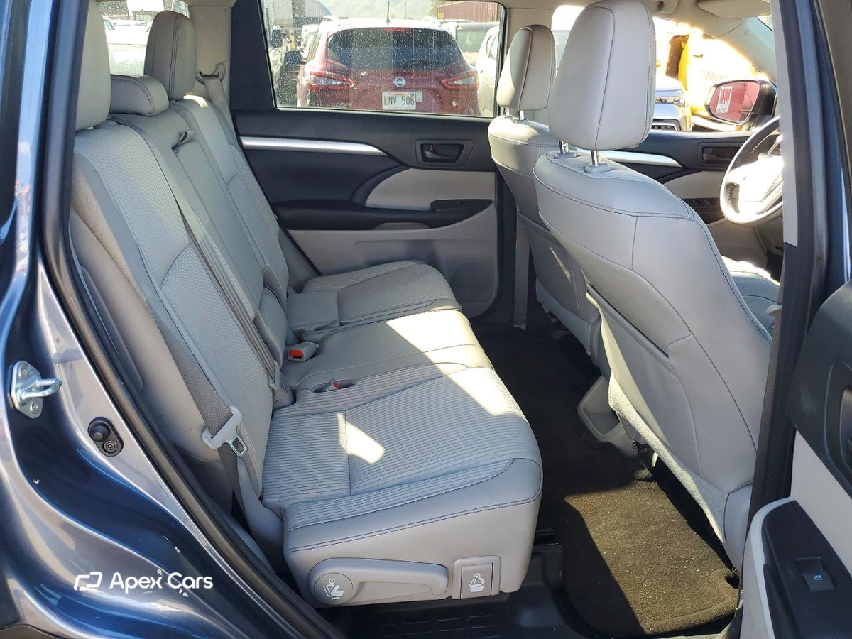 Toyota Highlander 2017