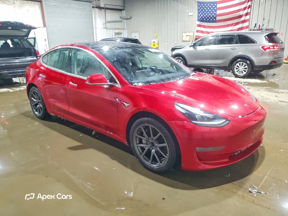 Tesla Model 3 2020