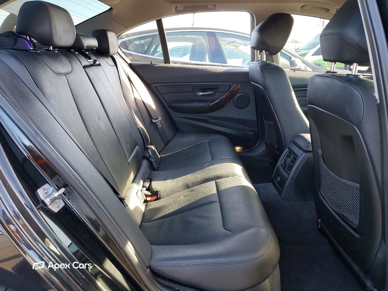 BMW Series 3 2015