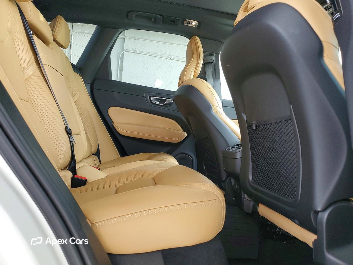 Volvo XC60 2021