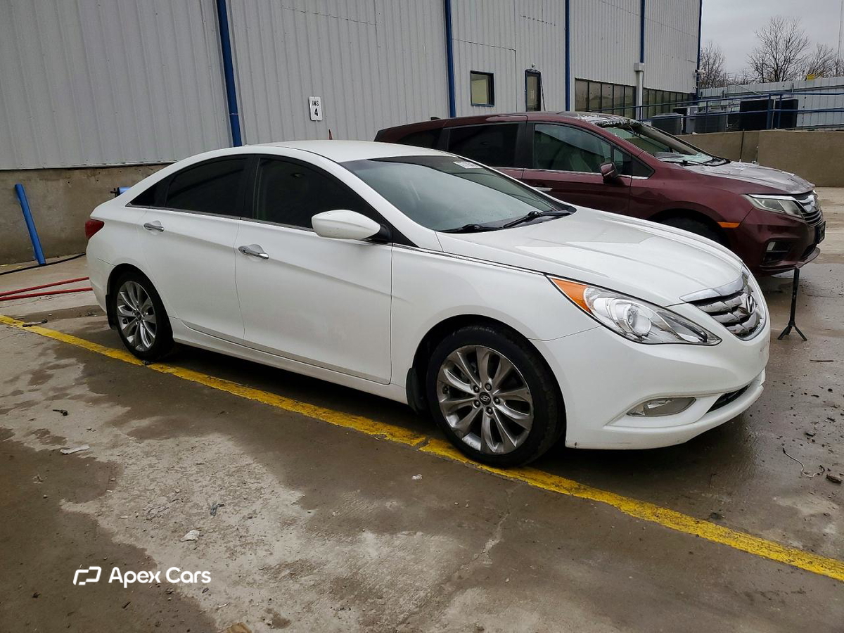 Hyundai Sonata 2011
