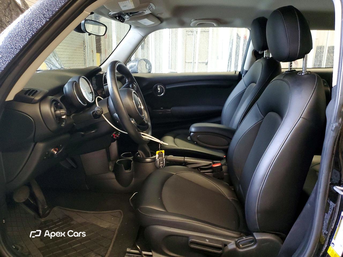 MINI Cooper 2018
